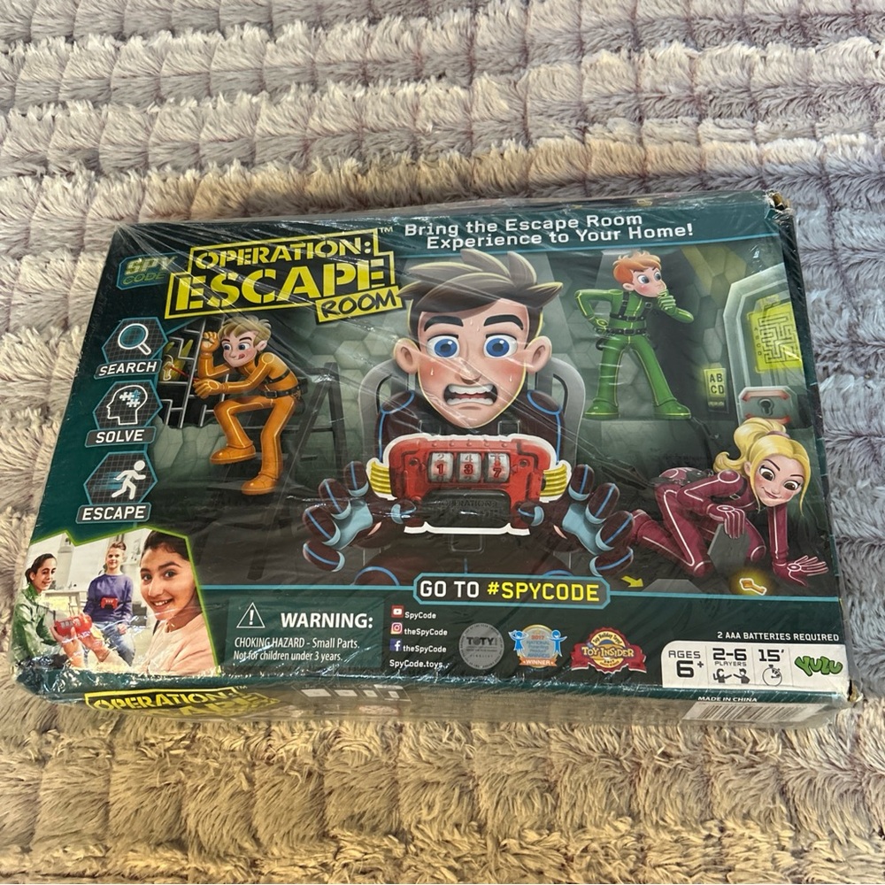 Spy Code Operation Escape
Room Board Game - Brand New